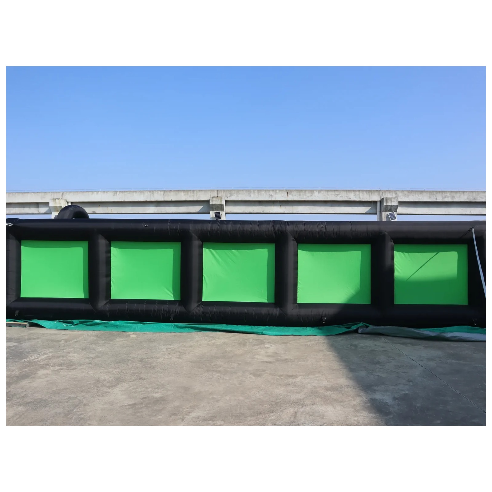 Kids Outdoor Party Venue - Outdoor Black Green Inflatable Maze 10X10m