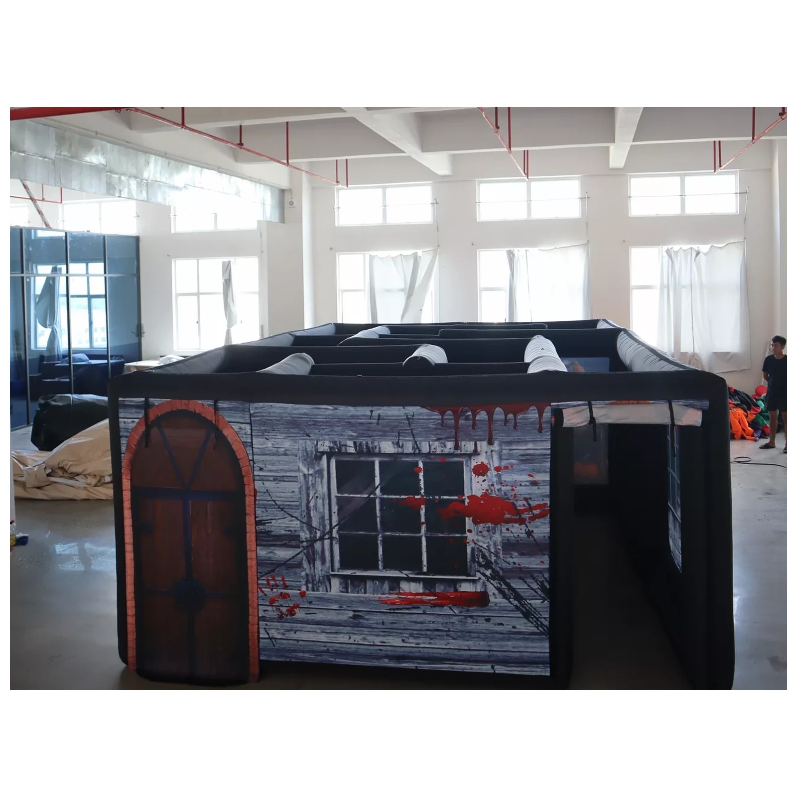 Large Haunted Circus Flat Roof - Kids Outdoor Party Venue review and price